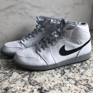 Nike Air Jordan 1 Retro Mids